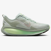 Nike Vomero 18 - Olive Green