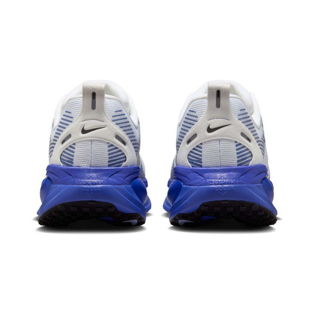 Nike Vomero 18 - White | Navy Blue