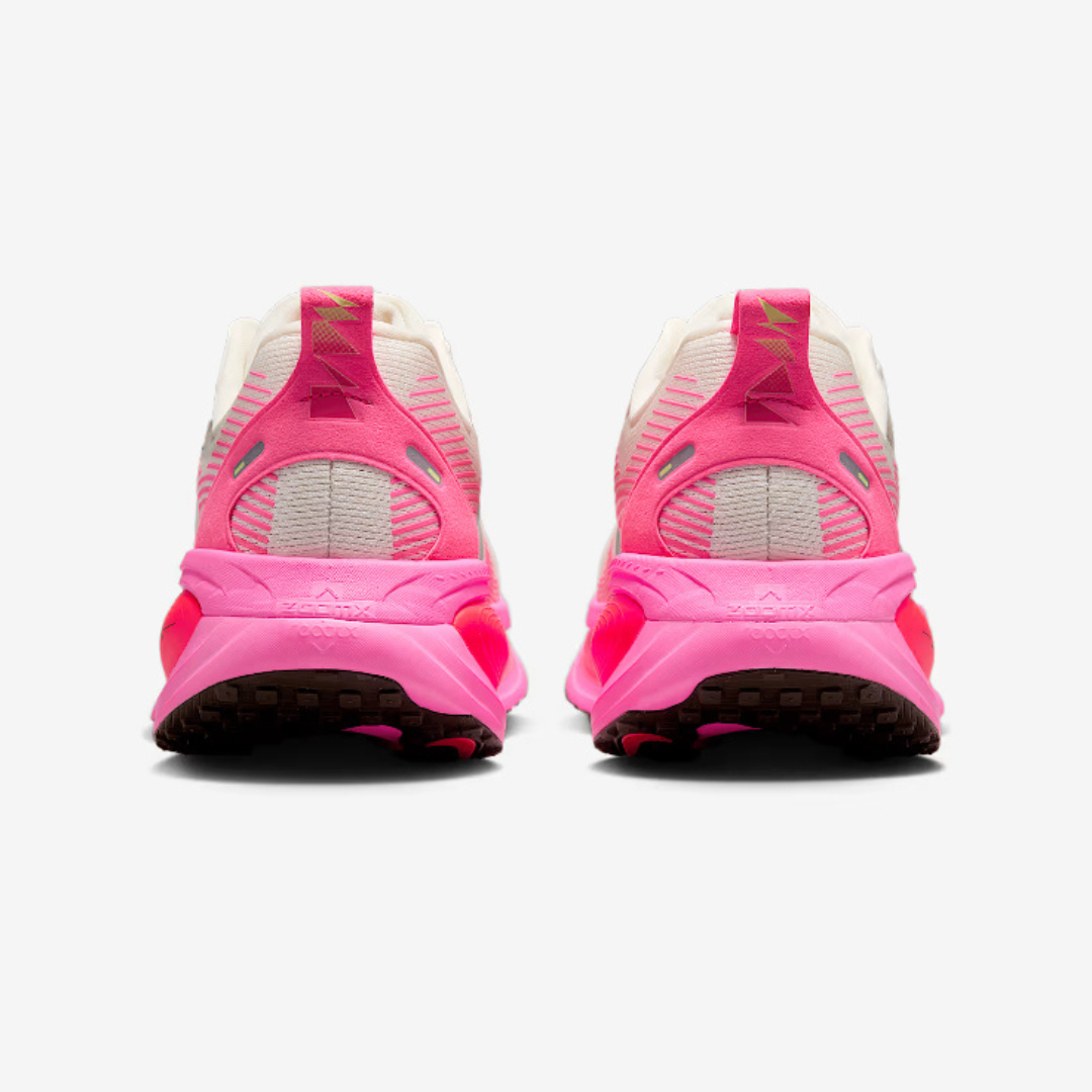 Nike Vomero 18 - Pink | Beige