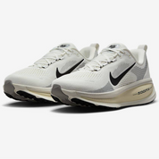 Nike Vomero 18 - White | Beige