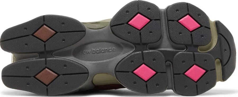 New Balance 9060 - Burgundy Pink