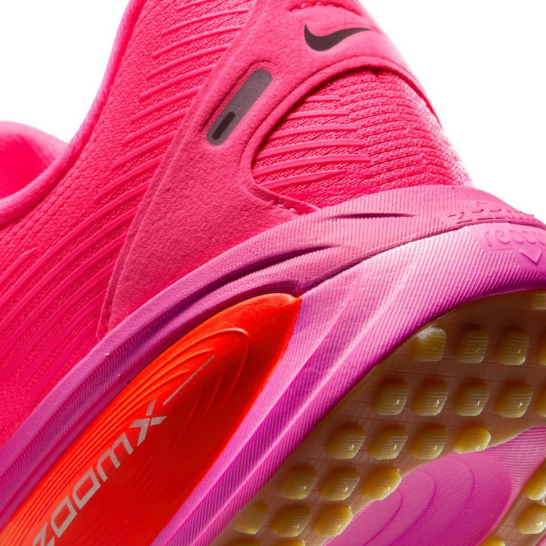 Nike Vomero 18 - Pink | Orange