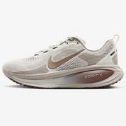 Nike Vomero 18 - Brown