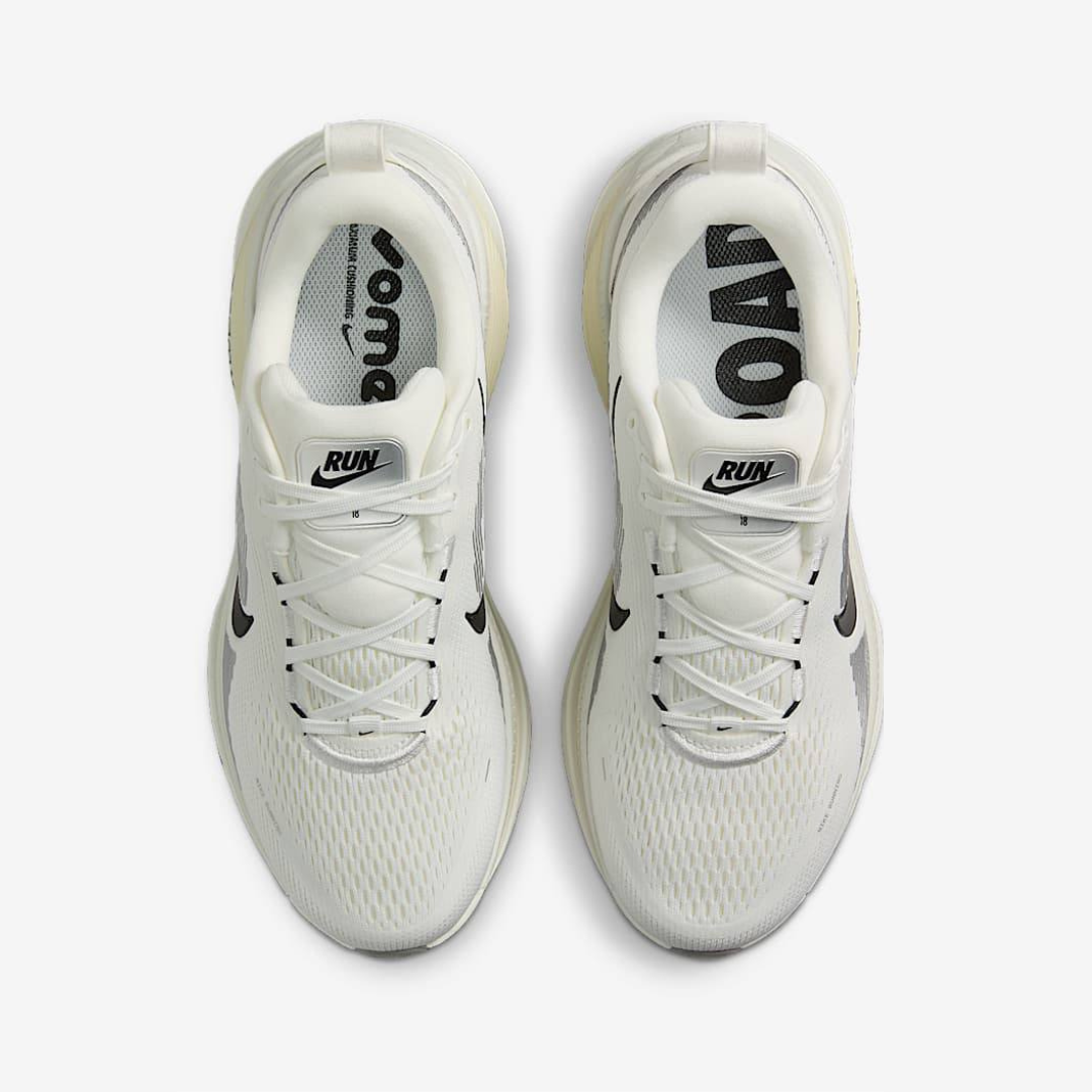 Nike Vomero 18 - White | Beige