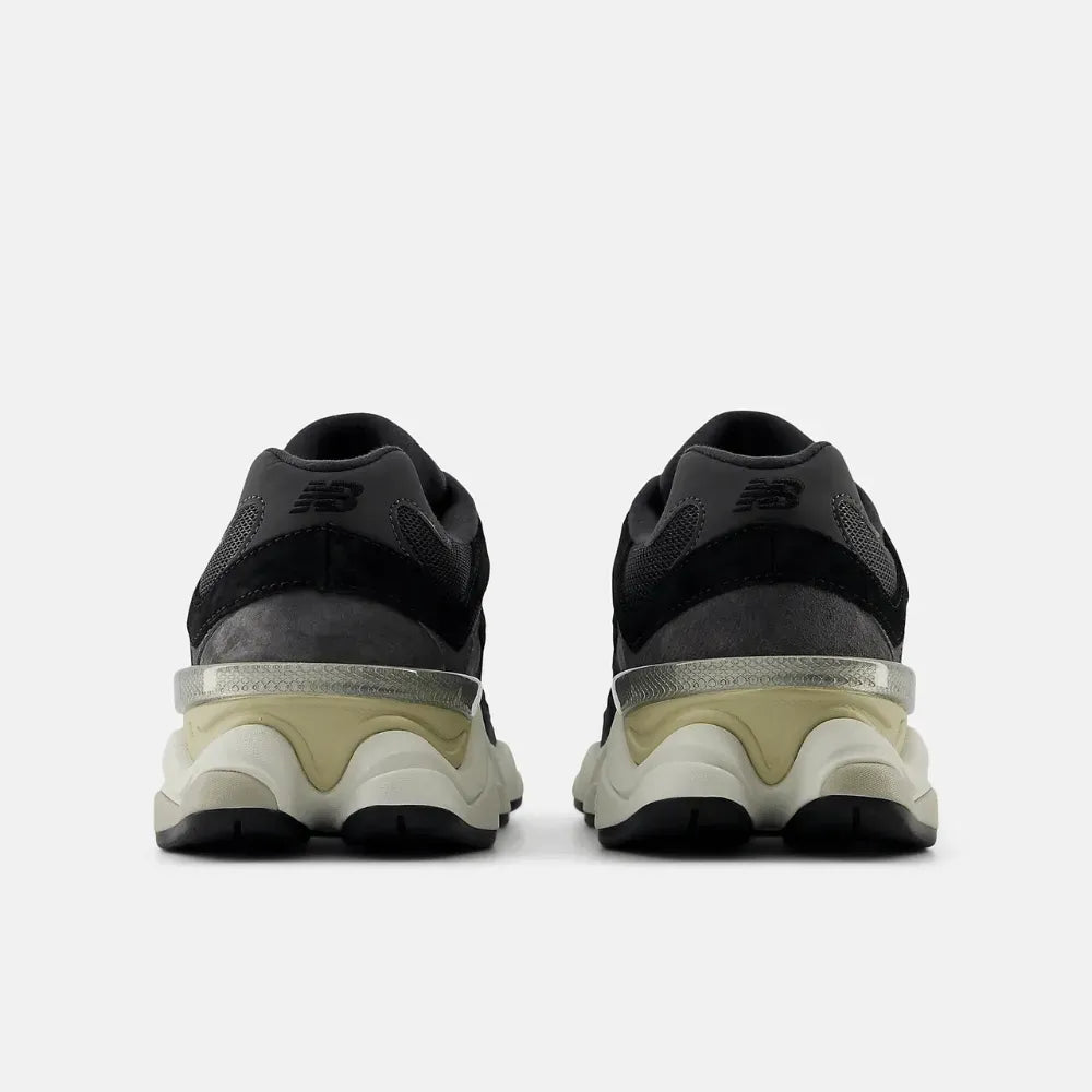 New Balance 9060 - Black Phantom